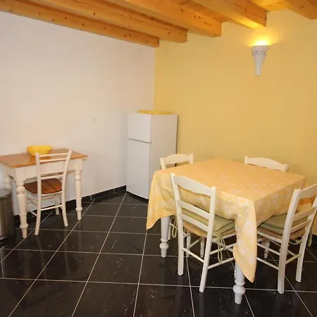 House With Wifi Prázdninový dům Mali Lošinj